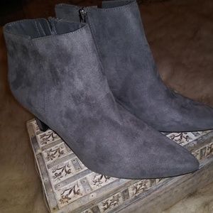 Sam & Libby Shoes - SAM AND LIBBY NWOT FLASH SALE FIRM!!!!! Sam & Libby Shoes - SAM AND LIBBY NWOT FLASH SALE FIRM!!!!!